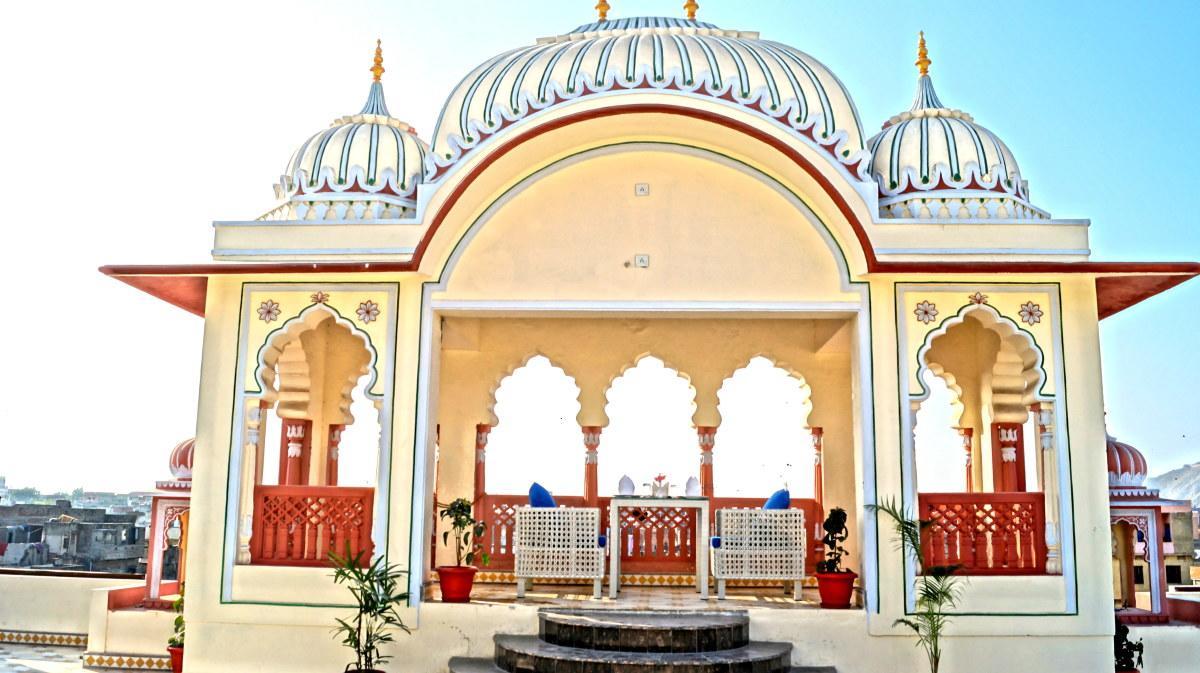 Rnb Select Vijay Palace Jaipur Exterior foto